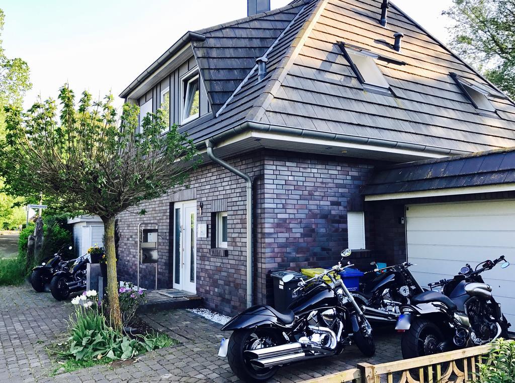 Ferienhaus Celeste Rostock Ngoại thất bức ảnh